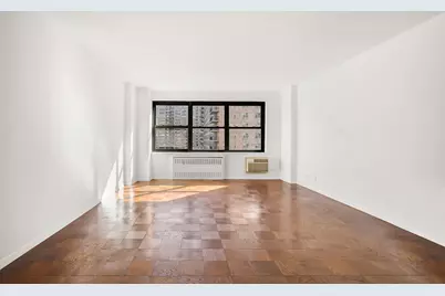 165 W End Avenue #15J, New York City, NY 10023 - Photo 2