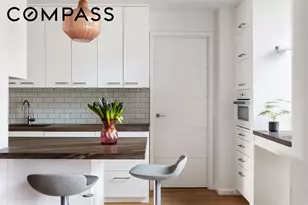 37 W 12th St, New York City, NY 10011 - Photo 6