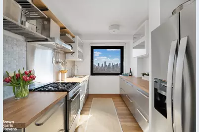 10 W 66th Street #28H, New York, NY 10023 - Photo 4