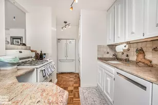 2500 Johnson Ave, New York City, NY 10463 - Photo 24