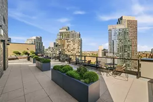10 Nevins St, New York City, NY 11217 - Photo 10