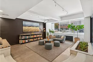 616 E 18th St, New York City, NY 11226 - Photo 2