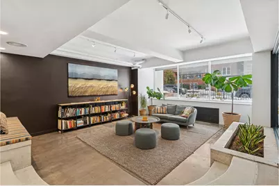 616 E 18th Street #6G, New York City, NY 11226 - Photo 2