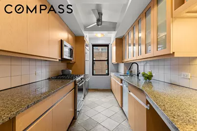 220 E 73rd Street #12H, New York City, NY 10021 - Photo 6
