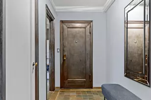 220 E 73rd St, New York City, NY 10021 - Photo 8