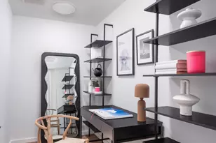 500 W 45th St, New York City, NY 10036 - Photo 4