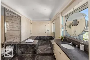 500 Park Ave, New York City, NY 10022 - Photo 24