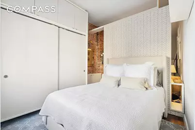 252 W 20th Street #2B, New York, NY 10011 - Photo 4