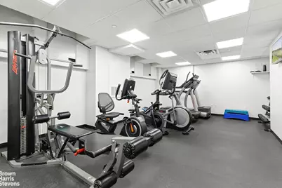 250 E 30th Street #3C, New York City, NY 10016 - Photo 12