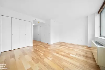250 E 30th Street #3C, New York City, NY 10016 - Photo 6