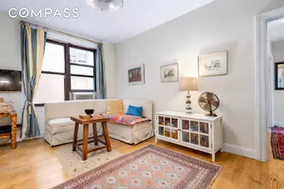 345 E 77th Street #3C, New York City, NY 10075 - Photo 2