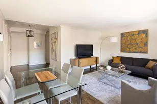 345 E 52nd St, New York City, NY 10022 - Photo 2