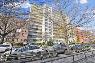 370 Ocean Pkwy, New York City, NY 11218 - Photo 38