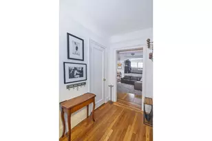 162 W 56th St, New York City, NY 10019 - Photo 10