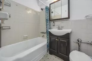 39-76 57th St, New York City, NY 11377 - Photo 10