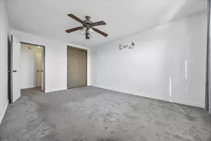39-76 57th St, New York City, NY 11377 - Photo 14