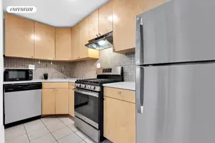 27 Meserole St, New York City, NY 11206 - Photo 4