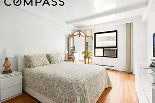 227 E 57th St, New York City, NY 10022 - Photo 2