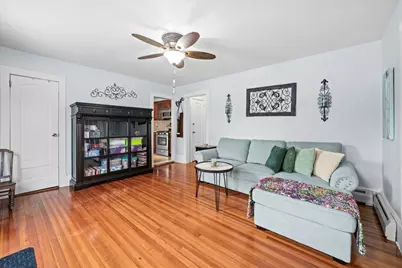 33 Delaware Avenue, New York City, NY 10304 - Photo 2