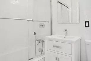 333 E 14th St, New York City, NY 10003 - Photo 4