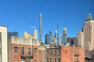 516 W 47th St, New York City, NY 10036 - Photo 8