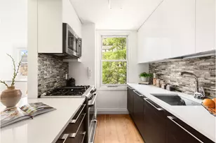 77 7th Ave, New York, NY 10011 - Photo 4