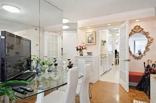 445 5th Ave, New York City, NY 10016 - Photo 4