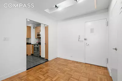 333 E 69th Street #3A, New York, NY 10021 - Photo 8