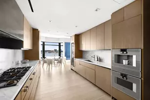 555 W 22nd St, New York City, NY 10011 - Photo 8