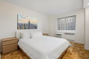 345 W 58th St, New York City, NY 10019 - Photo 6