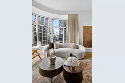 515 W 18th Street #415, New York, NY 10011 - Photo 2