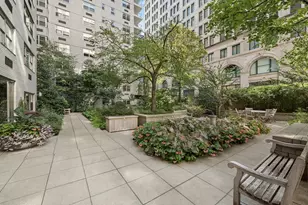 70 E 10th St, New York City, NY 10003 - Photo 10