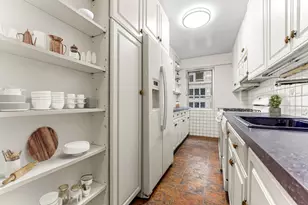 70 E 10th St, New York City, NY 10003 - Photo 6