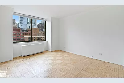 236 E 47th Street #21B, New York City, NY 10017 - Photo 6