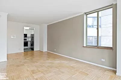 236 E 47th Street #21B, New York City, NY 10017 - Photo 18