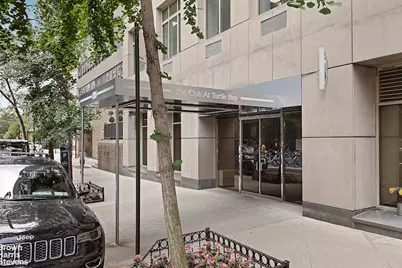 236 E 47th Street #21B, New York City, NY 10017 - Photo 44