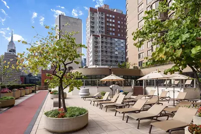 330 E 38th Street #8E, New York City, NY 10016 - Photo 14
