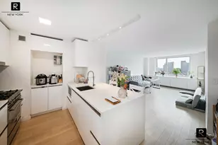 301 W 53rd St, New York City, NY 10019 - Photo 2