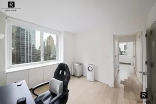 301 W 53rd St, New York City, NY 10019 - Photo 8