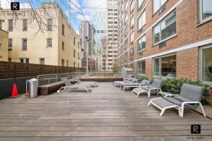 301 W 53rd St, New York City, NY 10019 - Photo 24