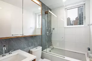 301 W 53rd St, New York City, NY 10019 - Photo 4