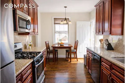 238 W End Avenue, Brooklyn, NY 11235 - Photo 4