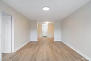 515 E 7th St, New York City, NY 11218 - Photo 4