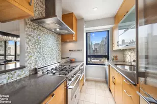 415 E 54th St, New York City, NY 10022 - Photo 4