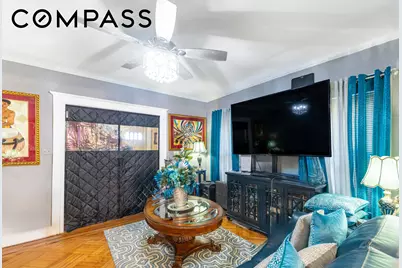 961 E 32nd Street, New York City, NY 11210 - Photo 4