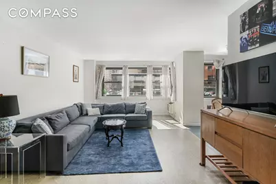 357 E 57th Street #2D, New York, NY 10022 - Photo 2