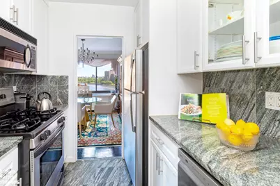 530 E 72nd Street #10B, New York City, NY 10021 - Photo 4