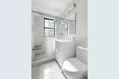 60 E 9th Street #607, New York City, NY 10003 - Photo 18