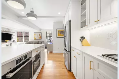 60 E 9th Street #607, New York City, NY 10003 - Photo 14