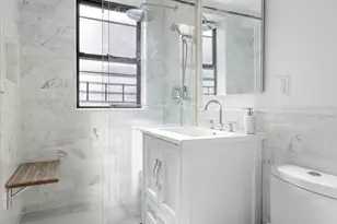 60 E 9th St, New York City, NY 10003 - Photo 18